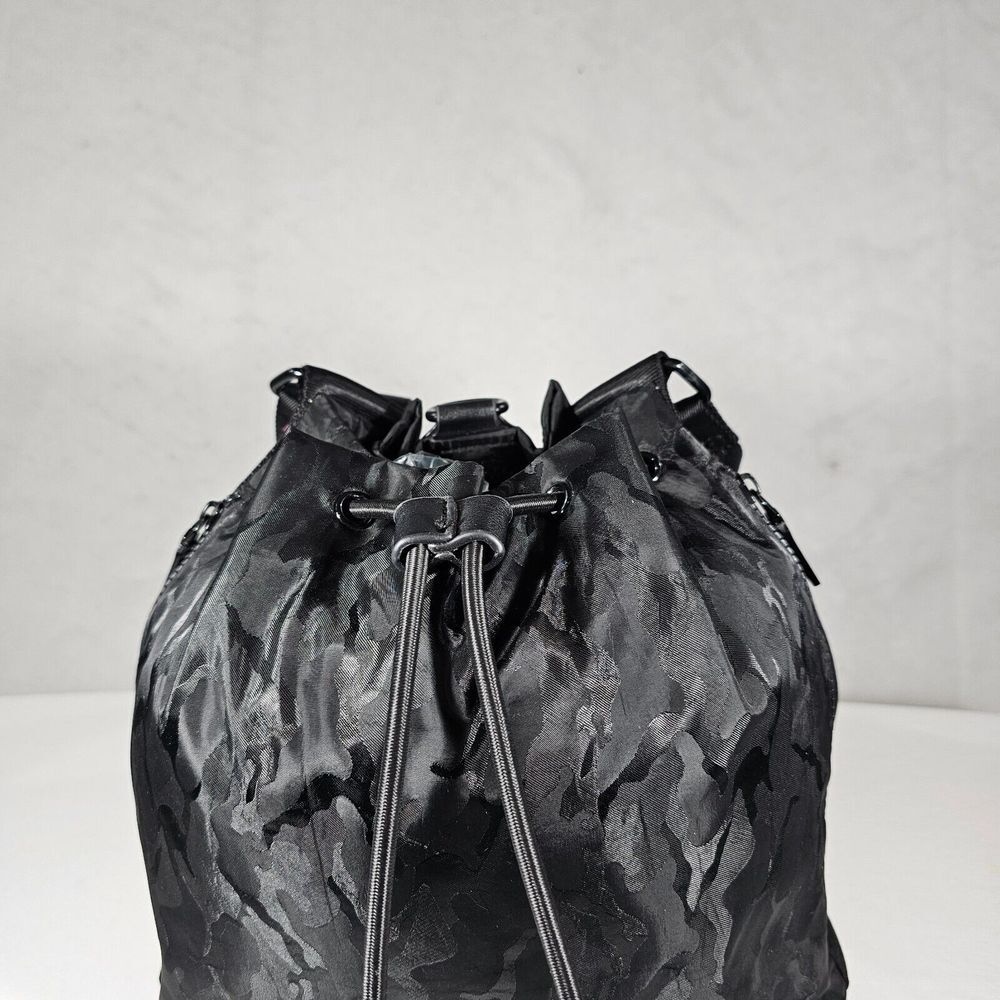 Bebe Sport Convertible Bucket Shoulder Bag Drawstring Zippered Camo Black Womens - Picture 3 of 16